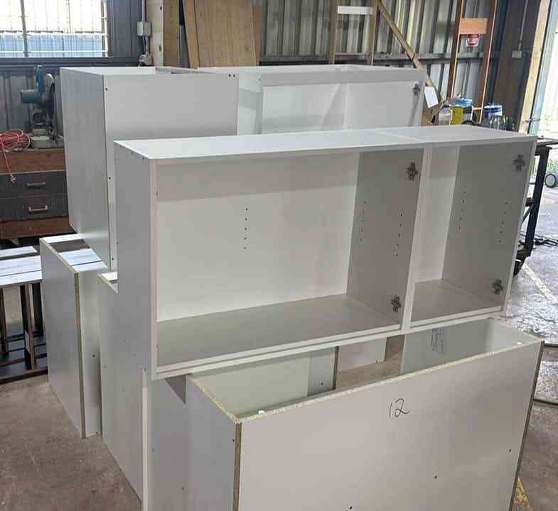 Building kitchen cabinets